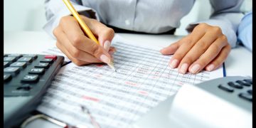 U.S. Labor Productivity Jumps 3.2% In Q4, More Than Expected